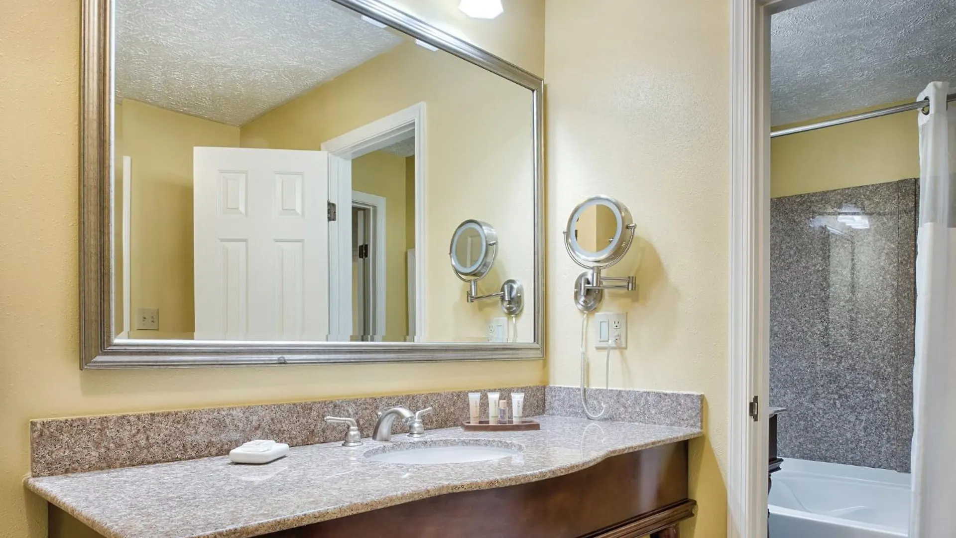Wyndham Patriots Place 2Br Apartment With Resort Access Williamsburg 0*,  Estados Unidos